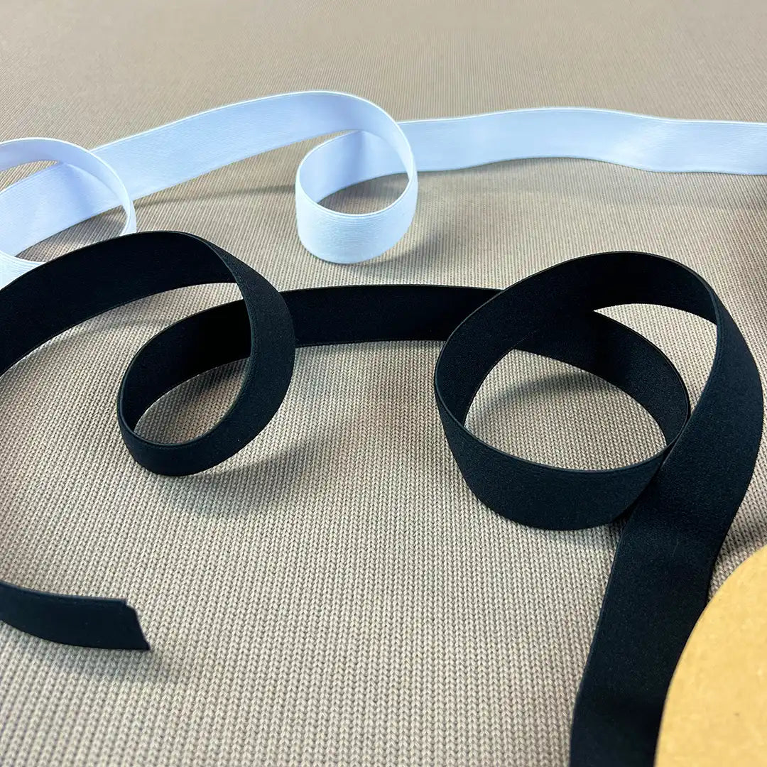 Gummiband Schwarz 30mm