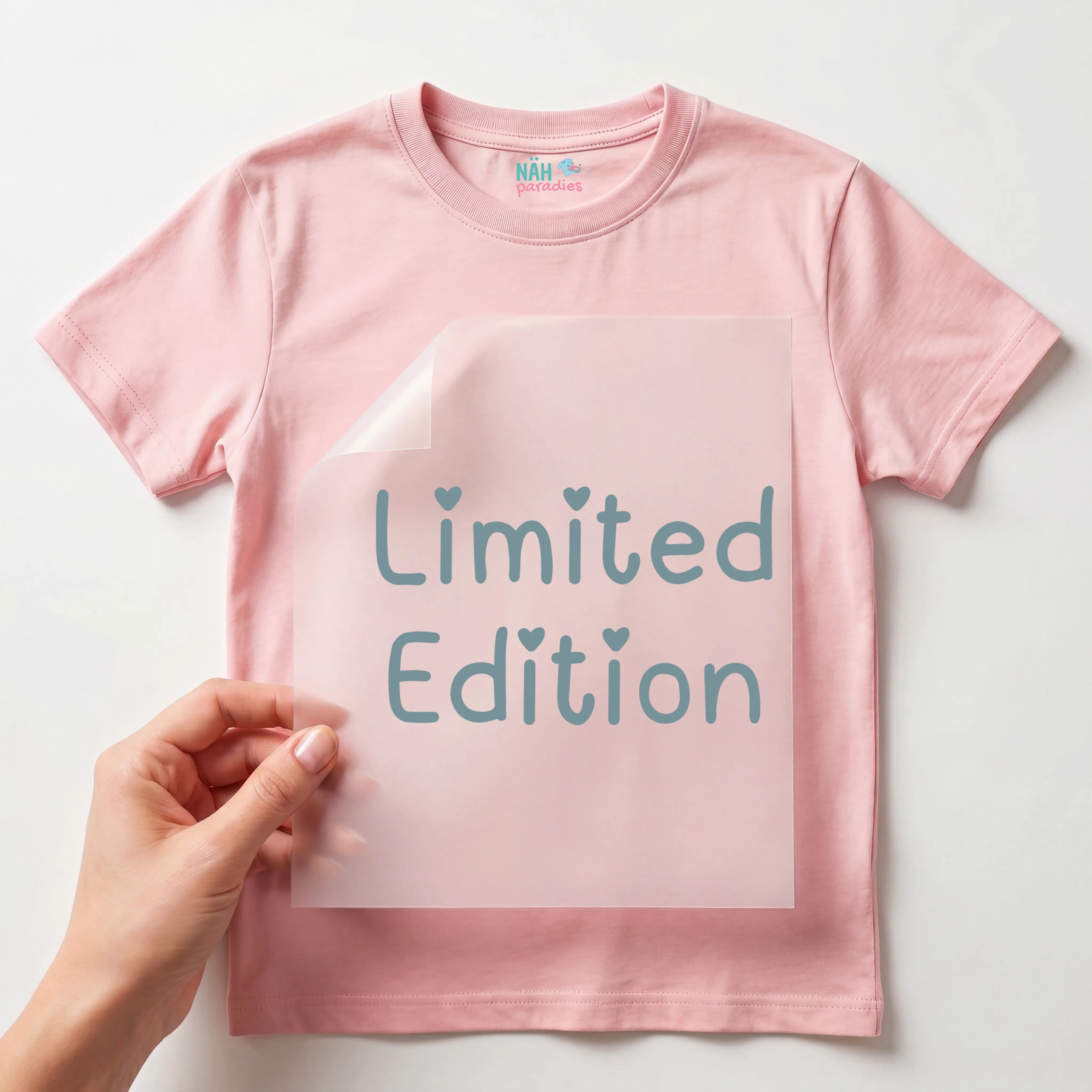 Bügelbild Limit Edition Herzchen Dunkelblau