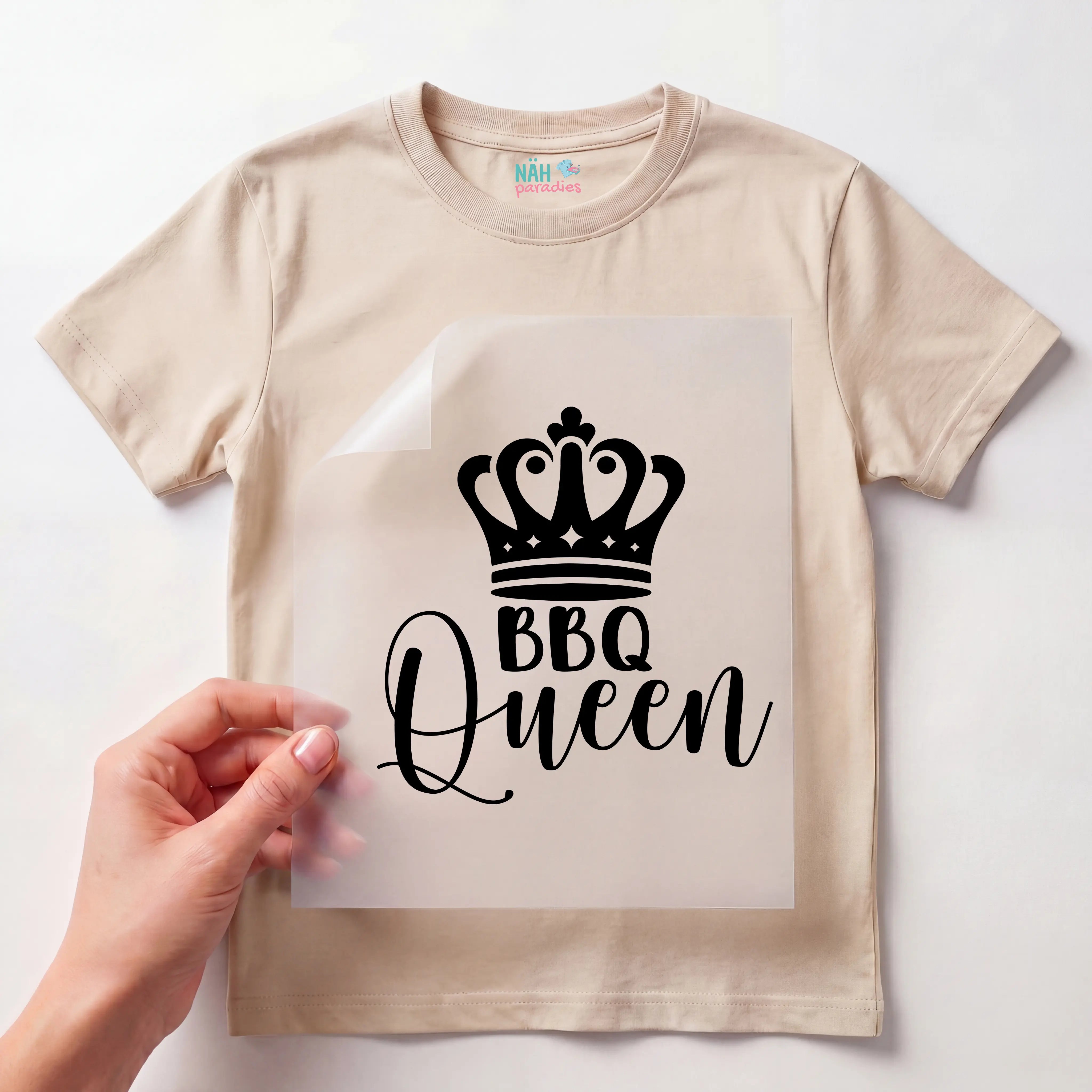 Bügelbild Schriftzug BBQ Queen