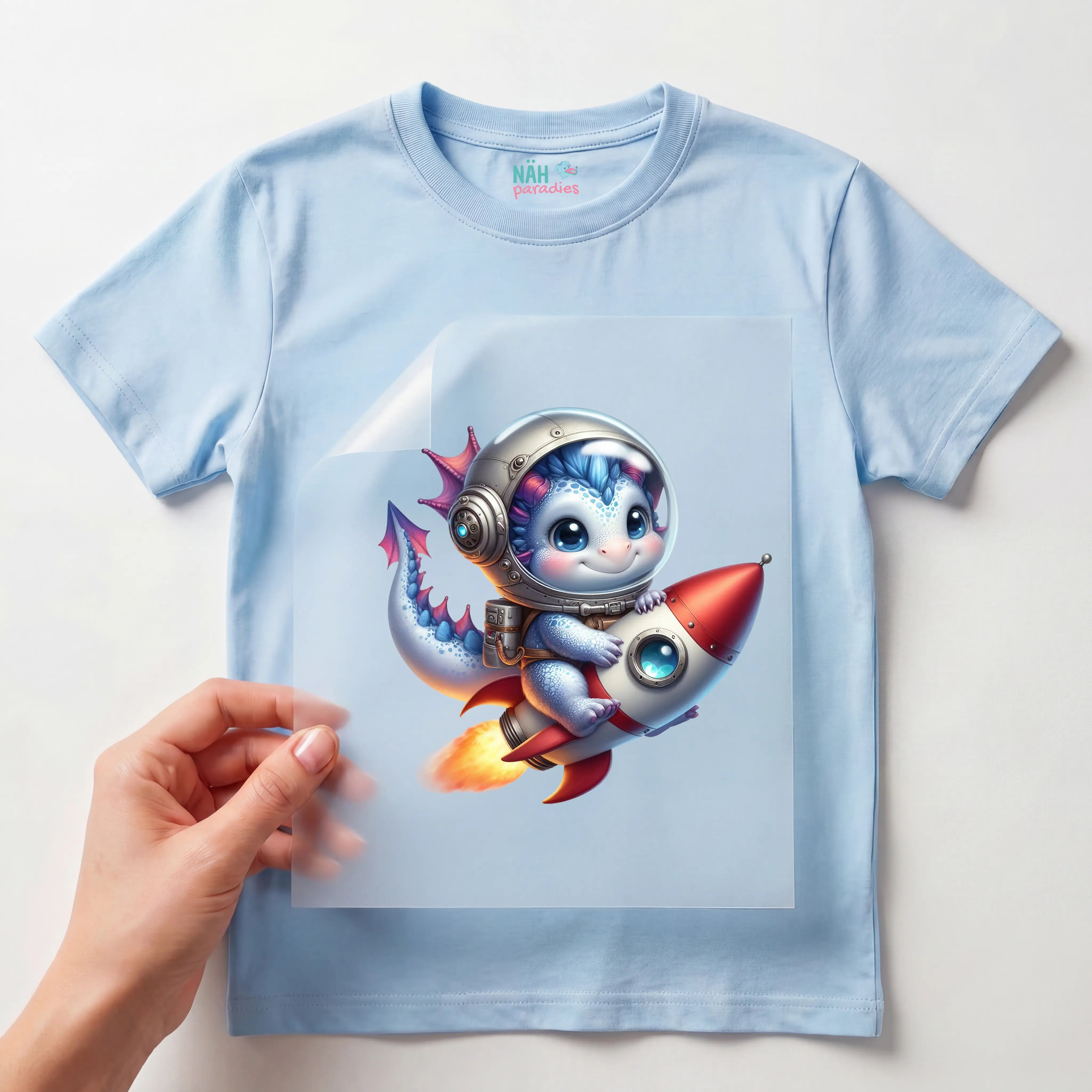 Bügelbild Astronauten Drache auf Mission