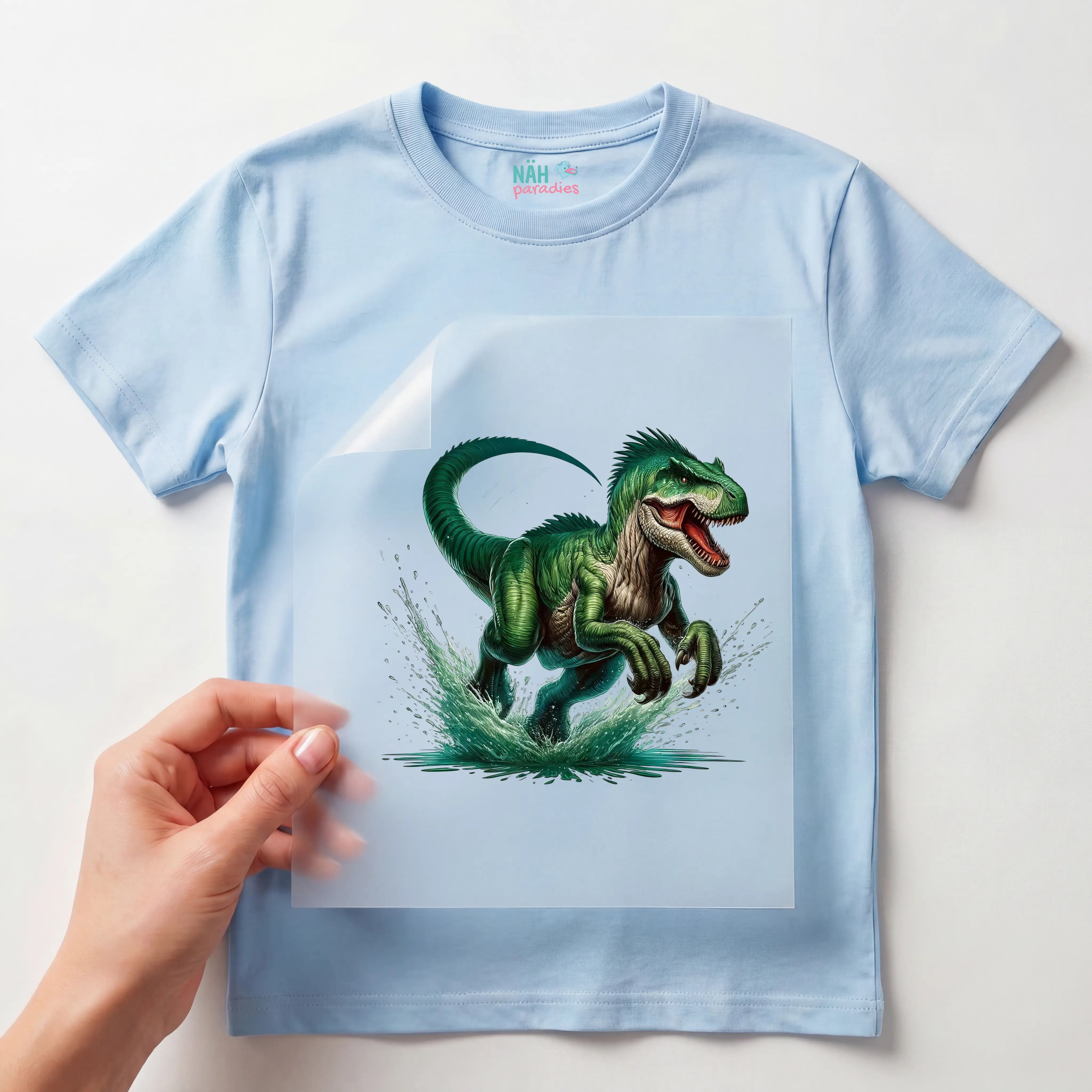 Bügelbild Dinosaurier T-Rex Grüner Erschrecker