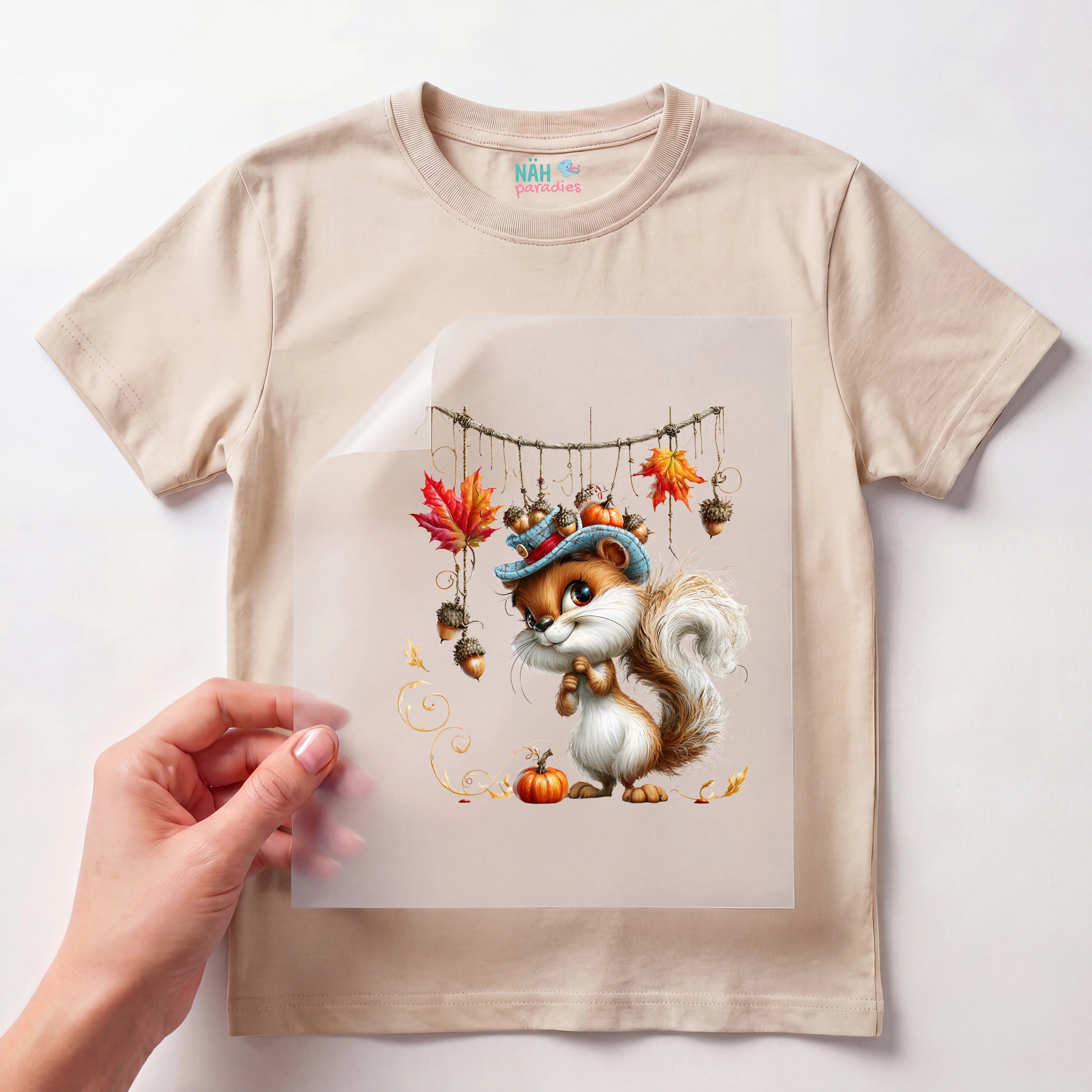Bügelbild Eichhörnchen mit Mütze