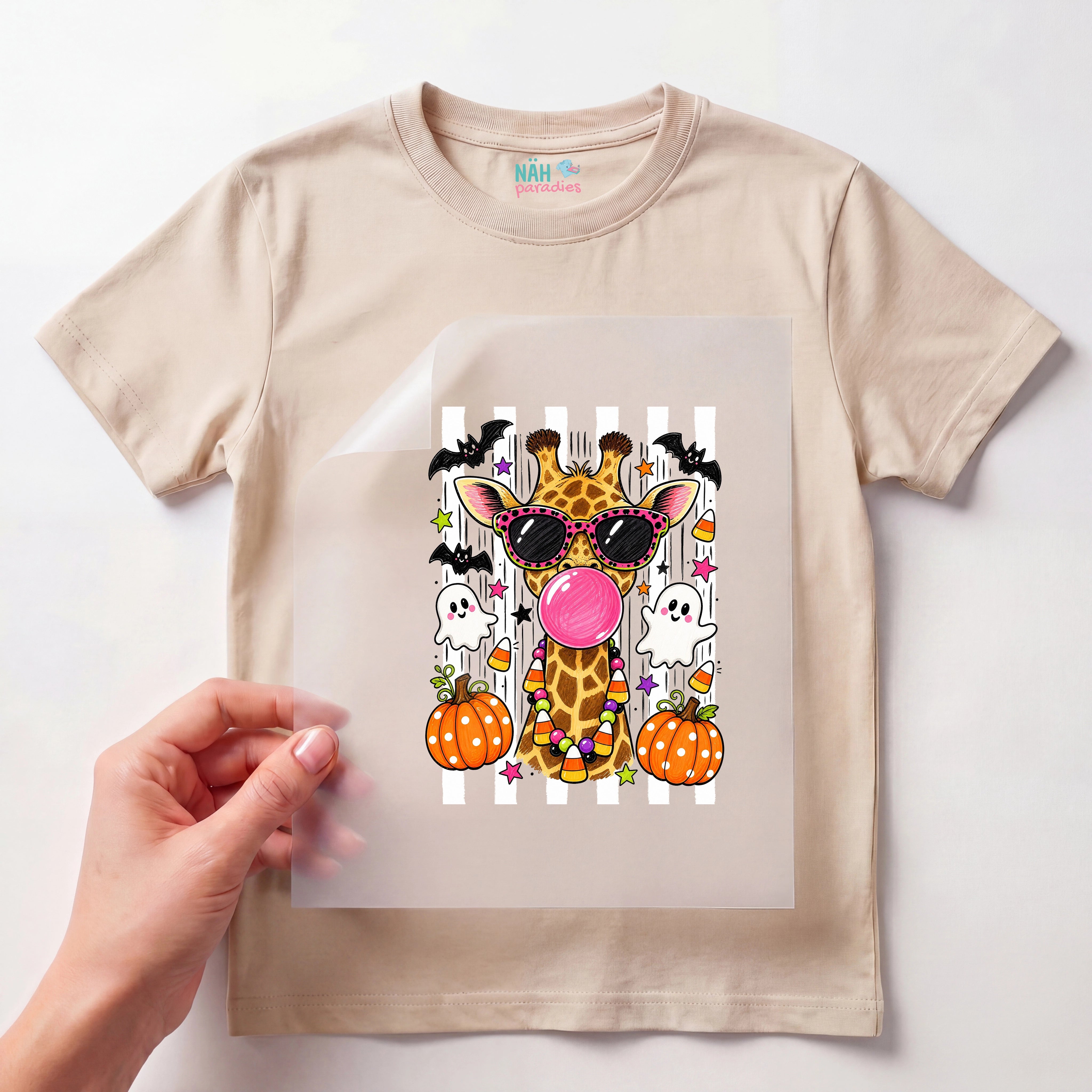 Bügelbild Giraffe mit Kaugummi