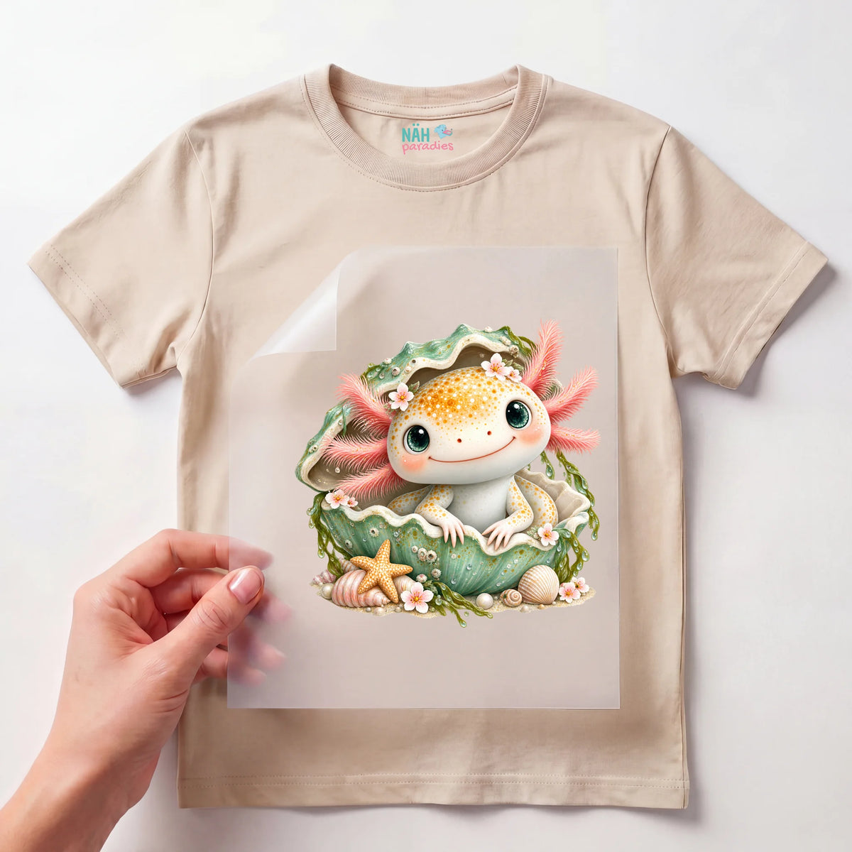 Bügelbild Axolotl in Muschel