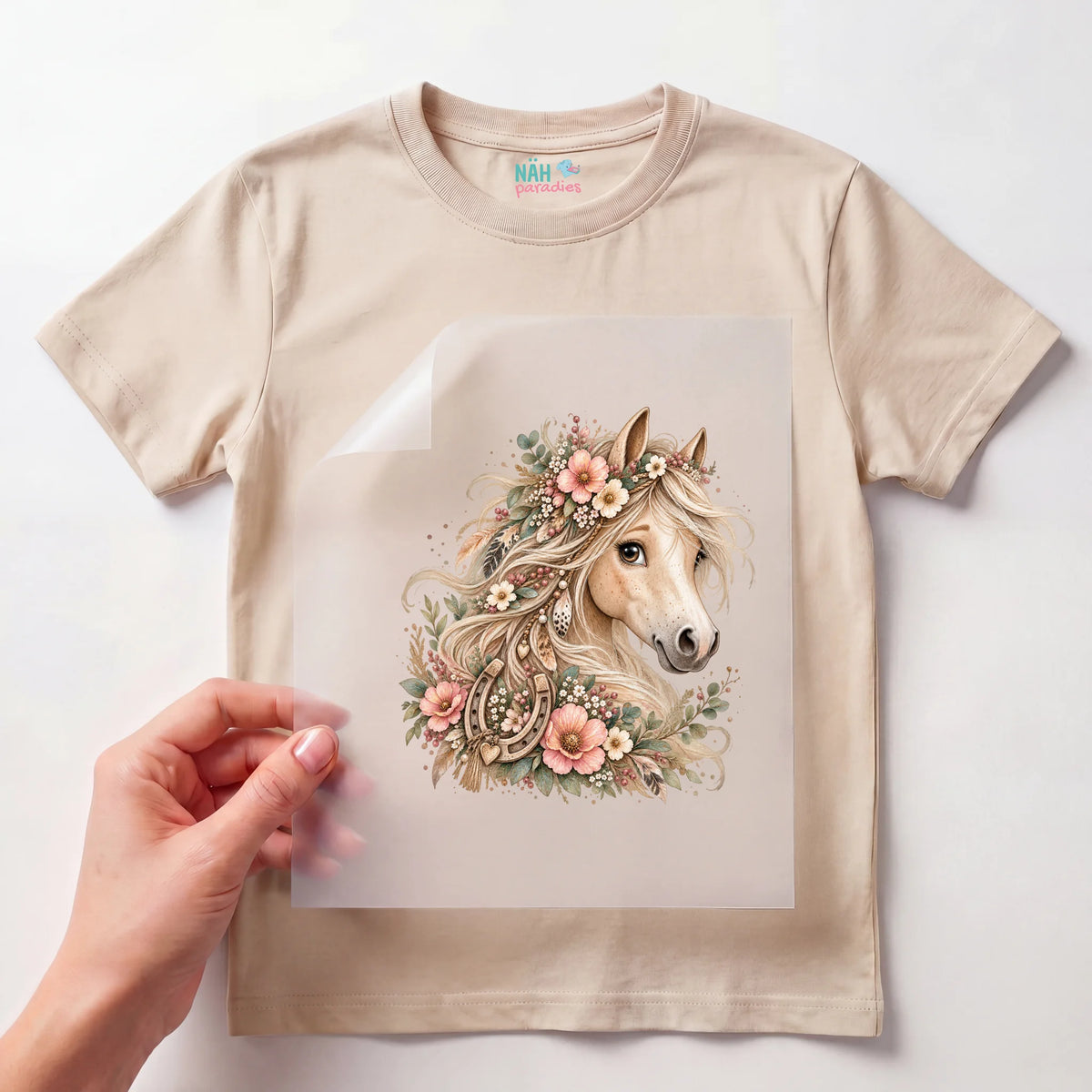 Bügelbild Pferd mit Blumenkranz Boho