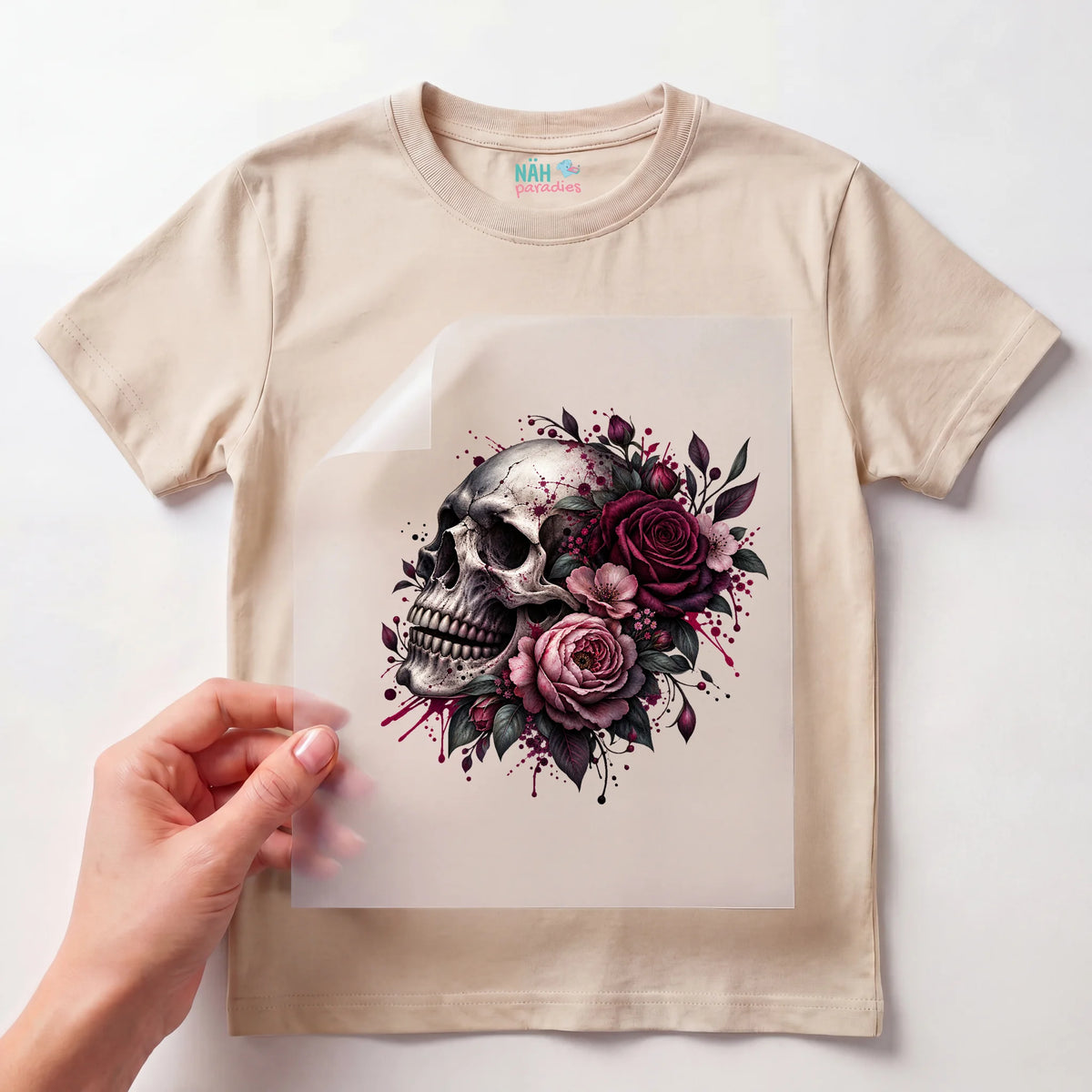 Bügelbild Totenkopf mit Rosen Aquarell Dunkel