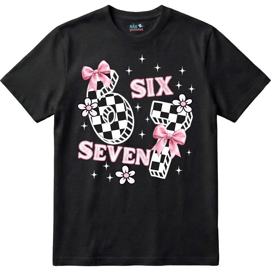 Six Seven Hände Schleifchen – Kinder T-Shirt mit Namen | 67 Meme personalisierbar