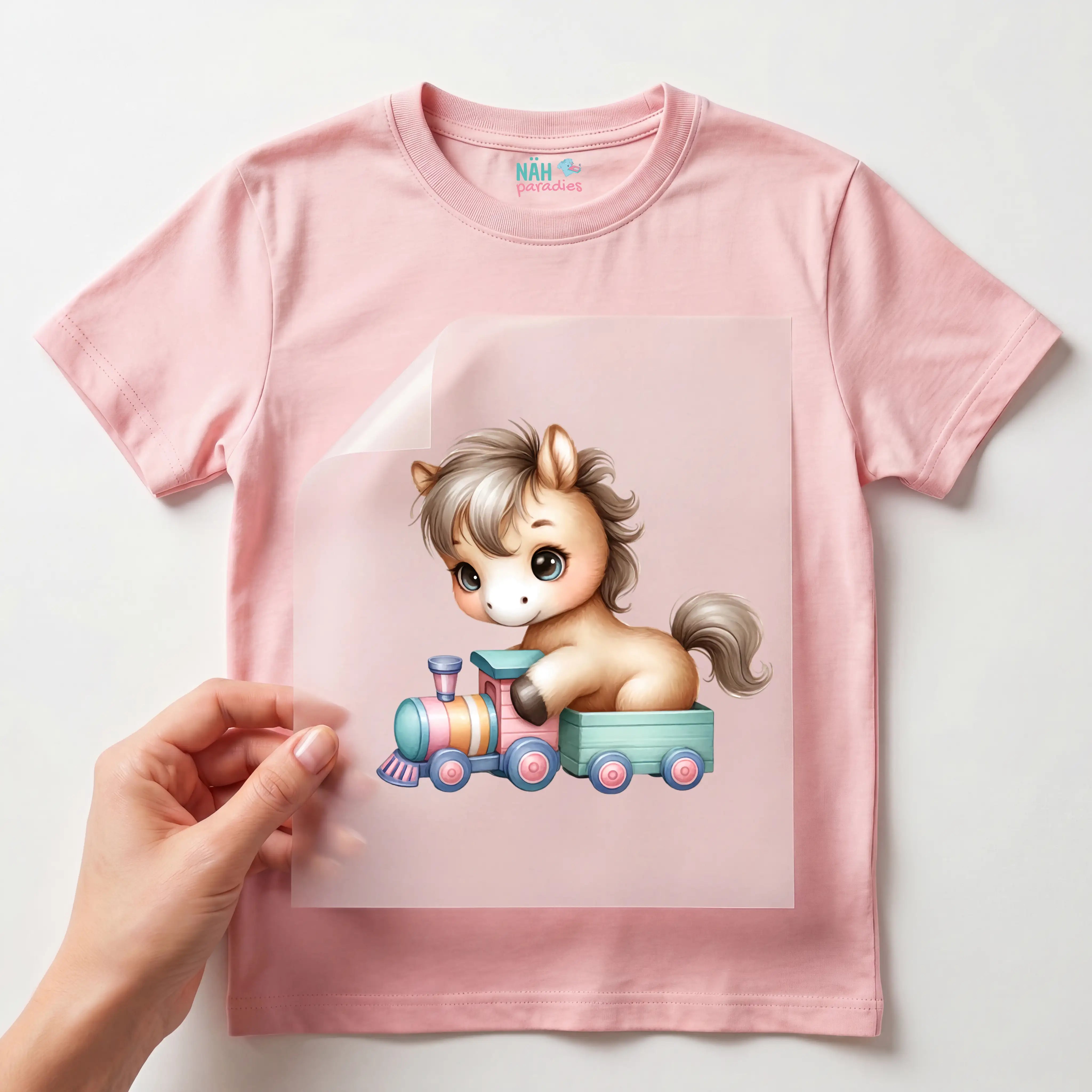Bügelbild Pony im Pastell Outfit