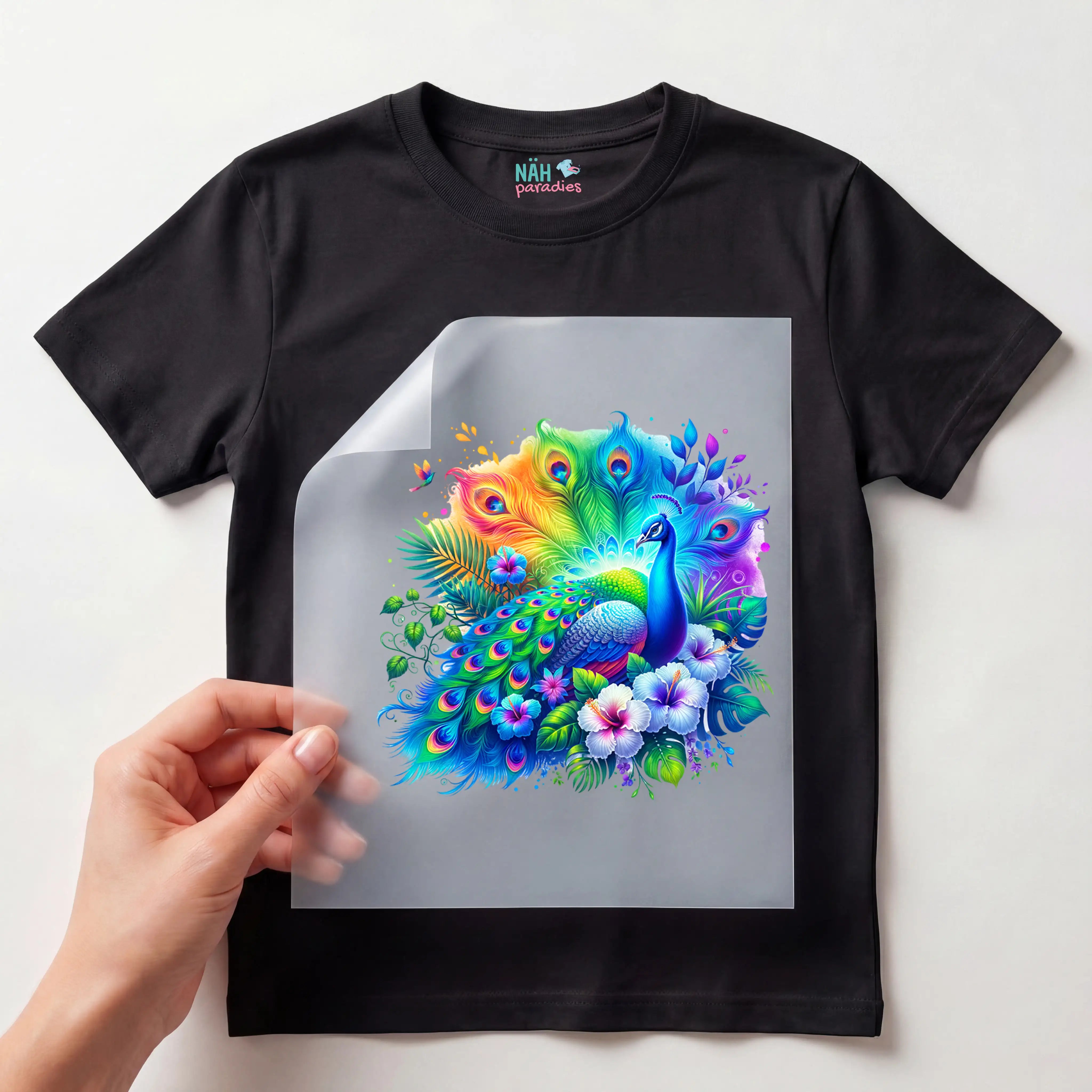 Bügelbild Funkelnder Pfau