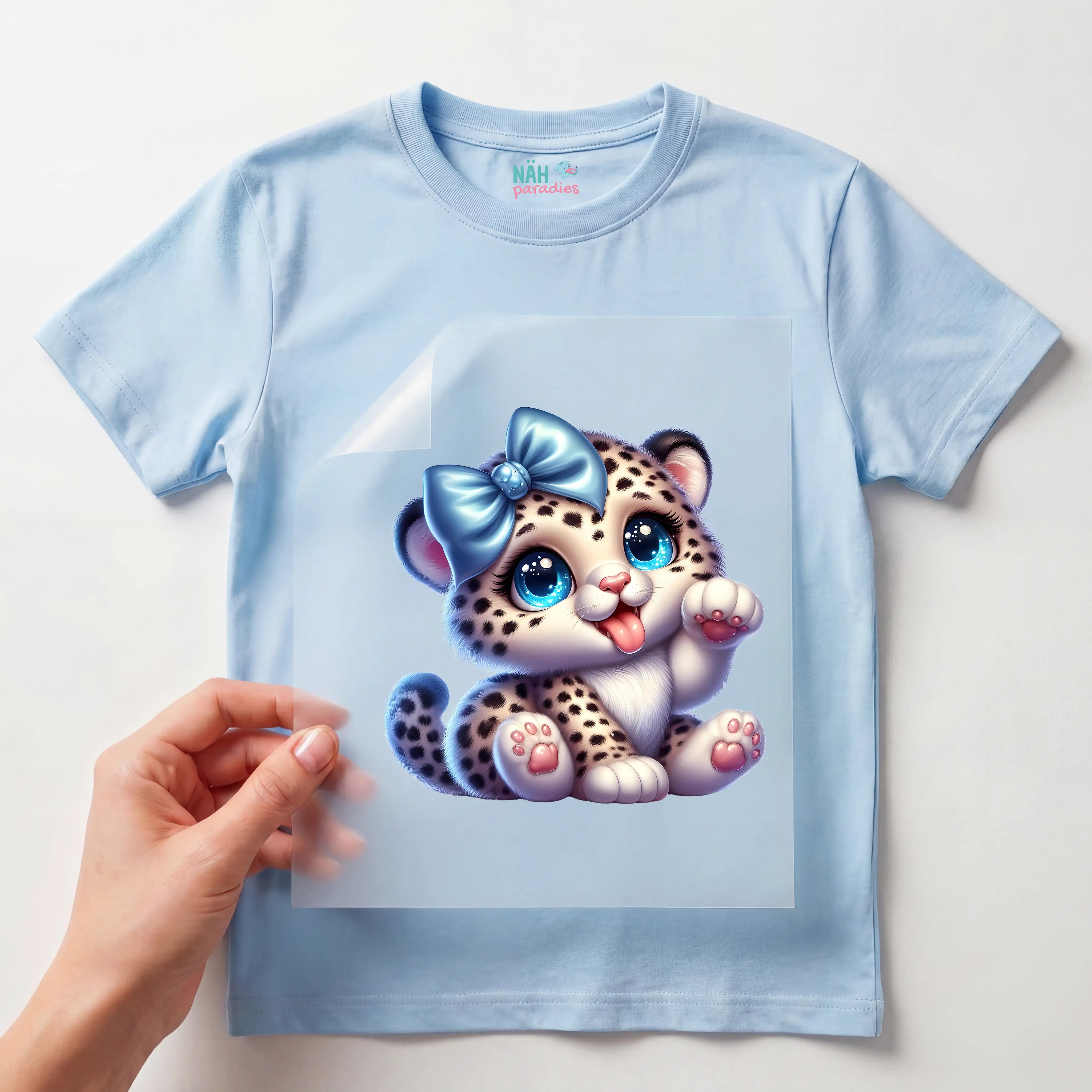 Bügelbild Baby Leopard Mädchen