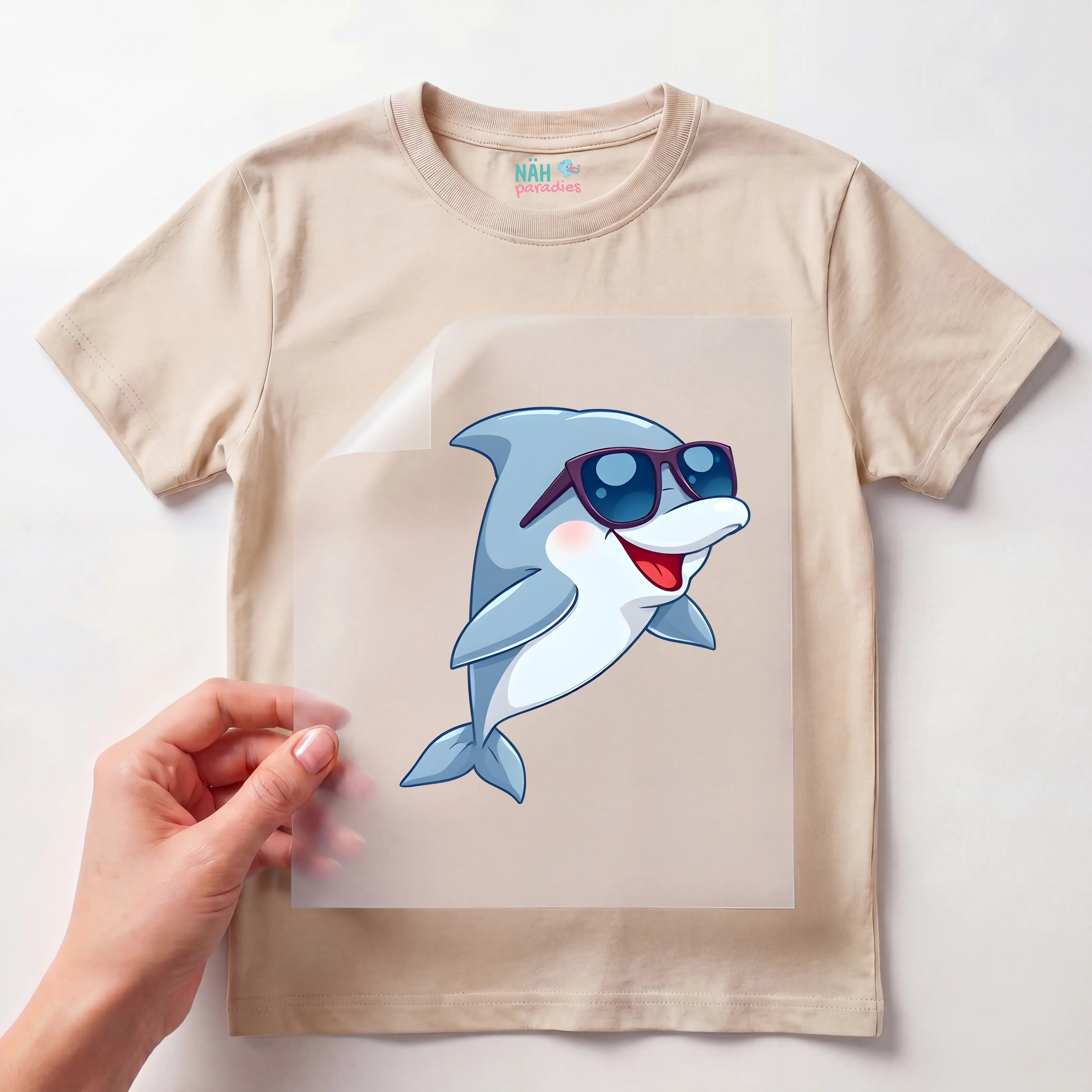 Bügelbild Delfin Flippy im Urlaub