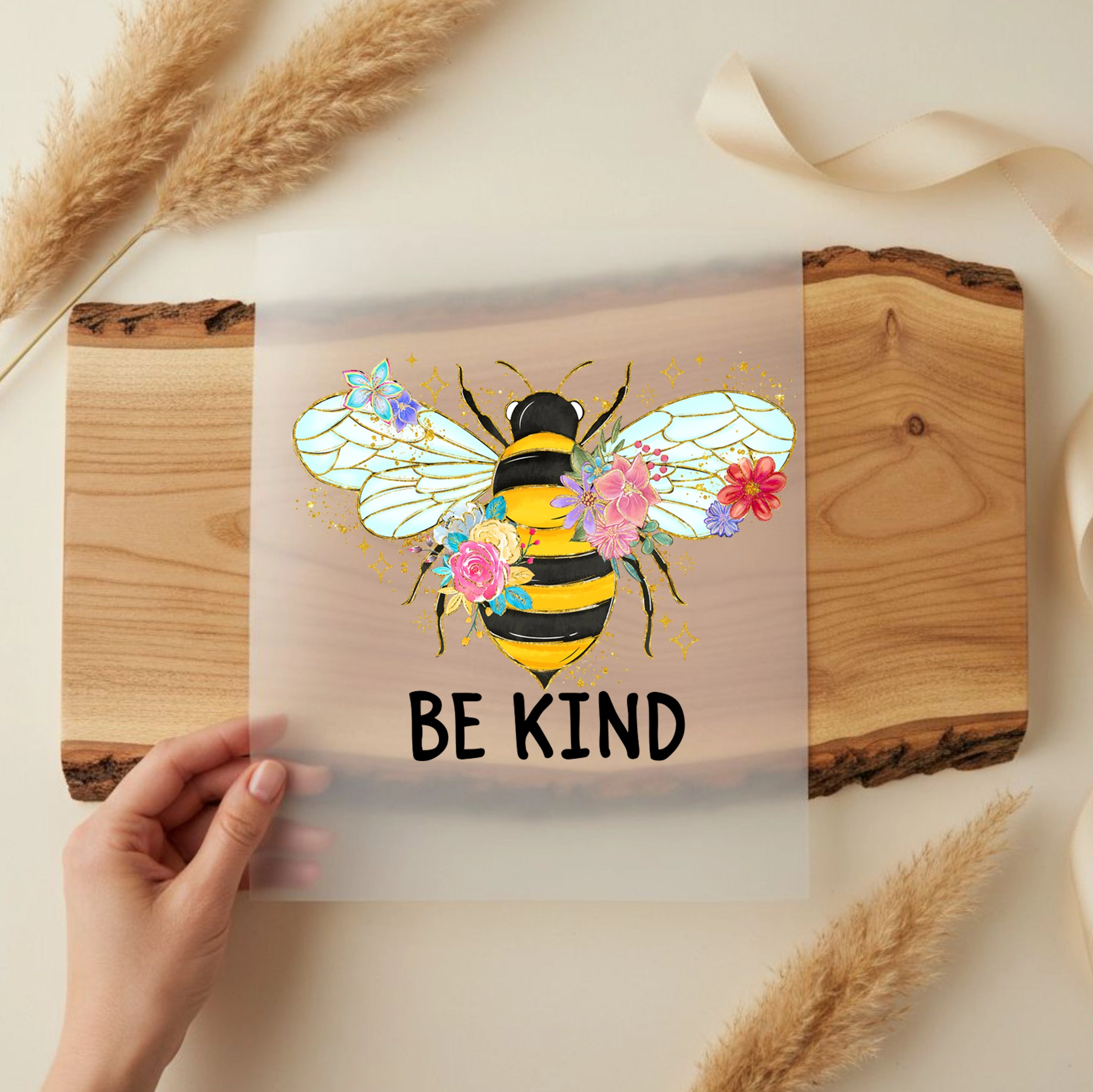 Bügelbild Hummel BE KIND