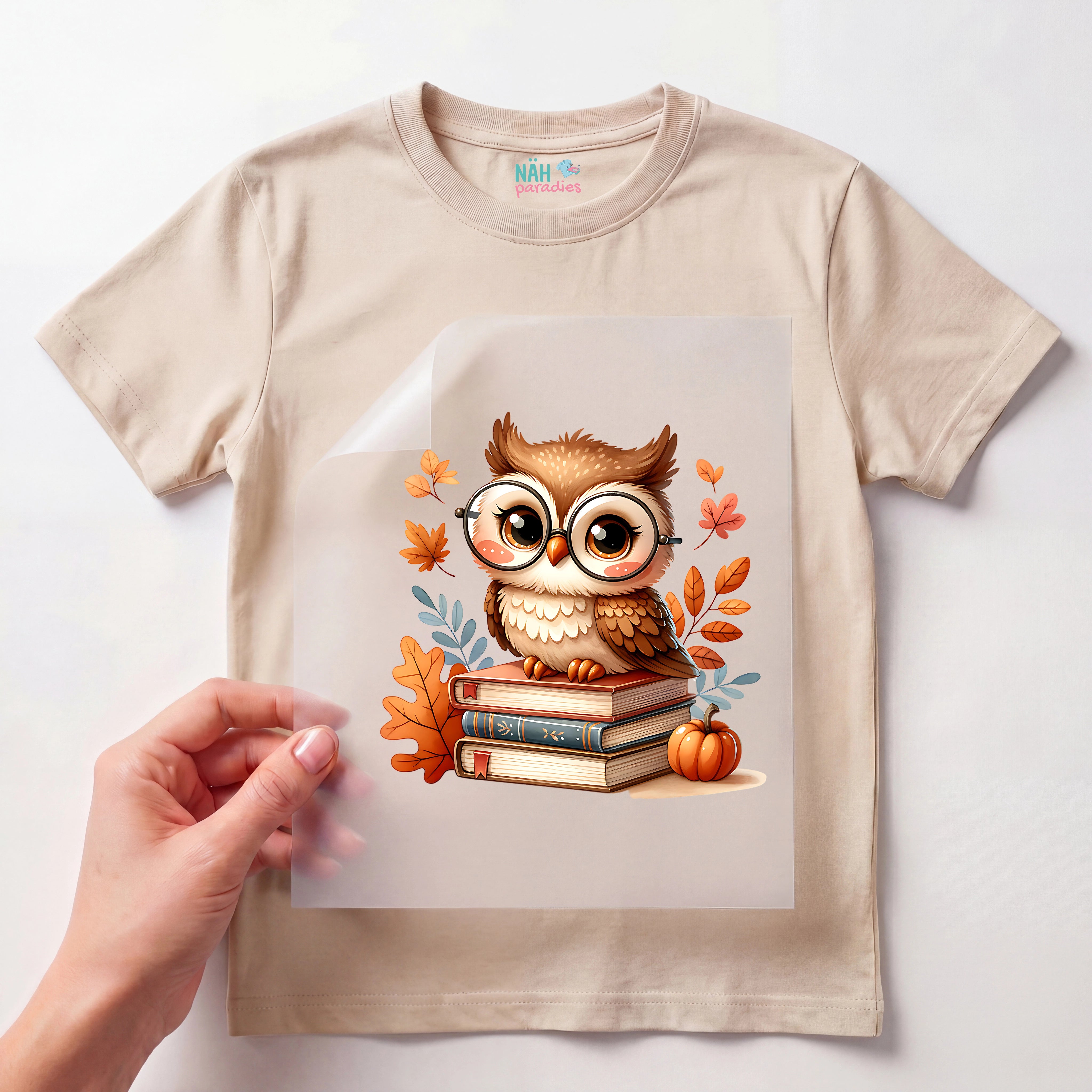 Bügelbild Eule mit Brille und Büchern