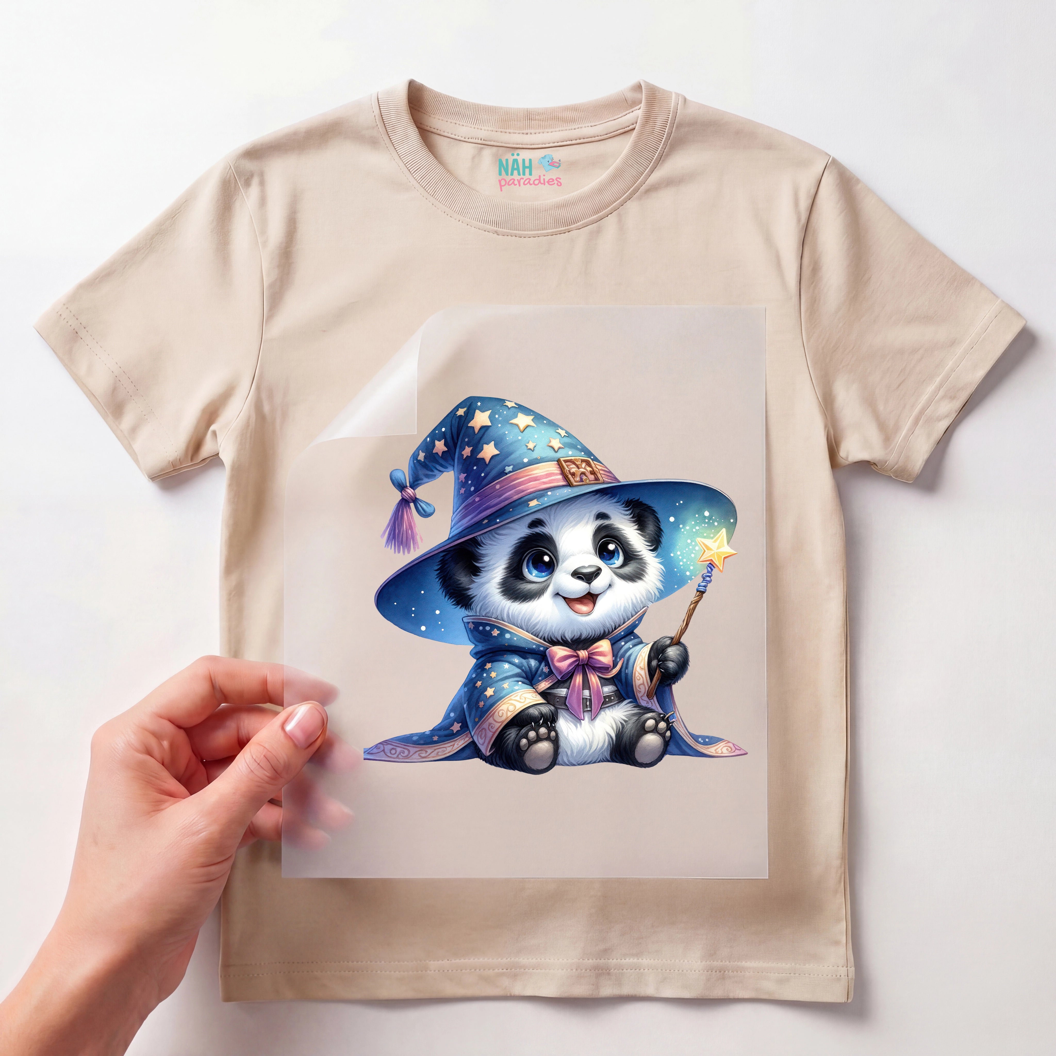 Bügelbild Panda Zauberer