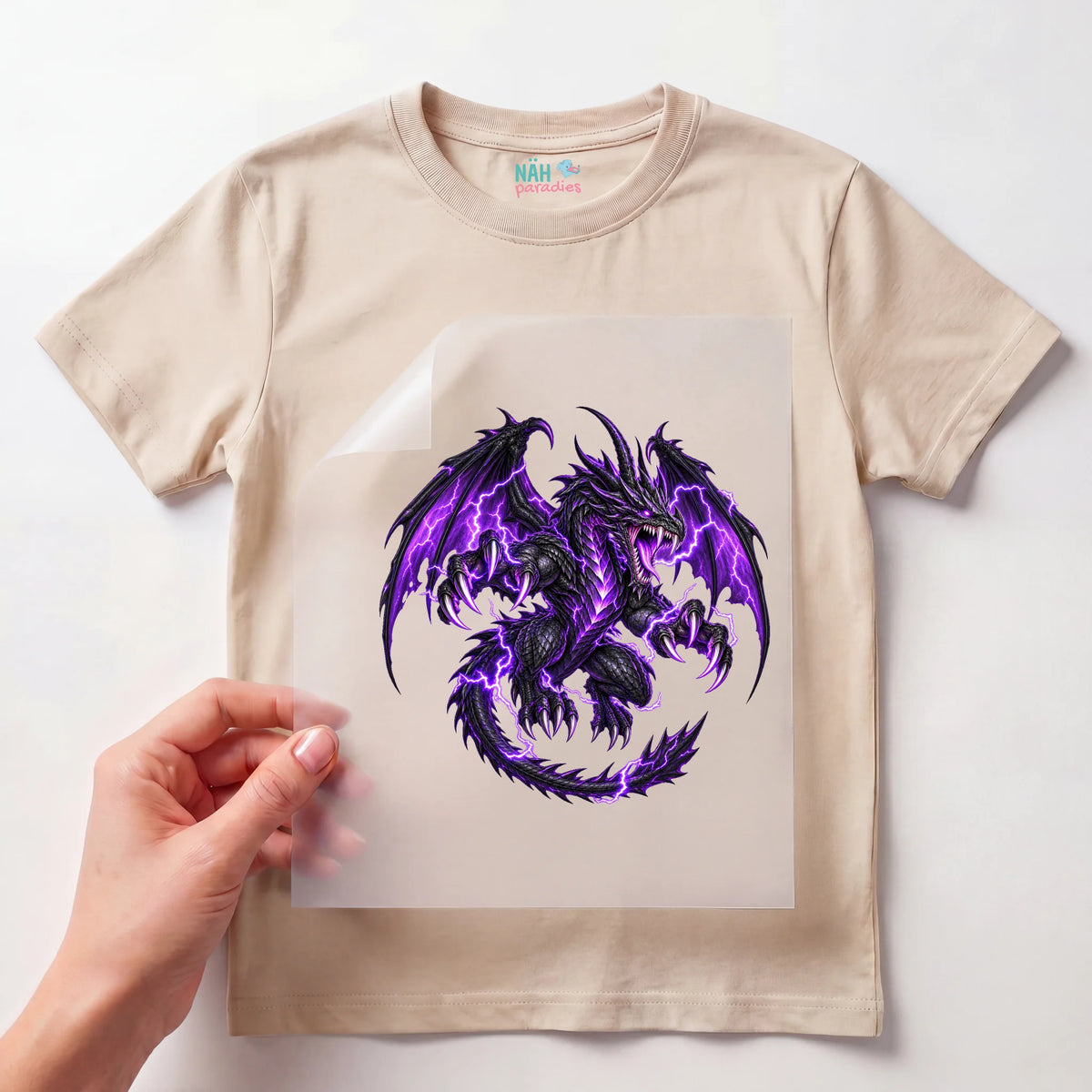 Bügelbild Blitzdrache Lila Schwarz