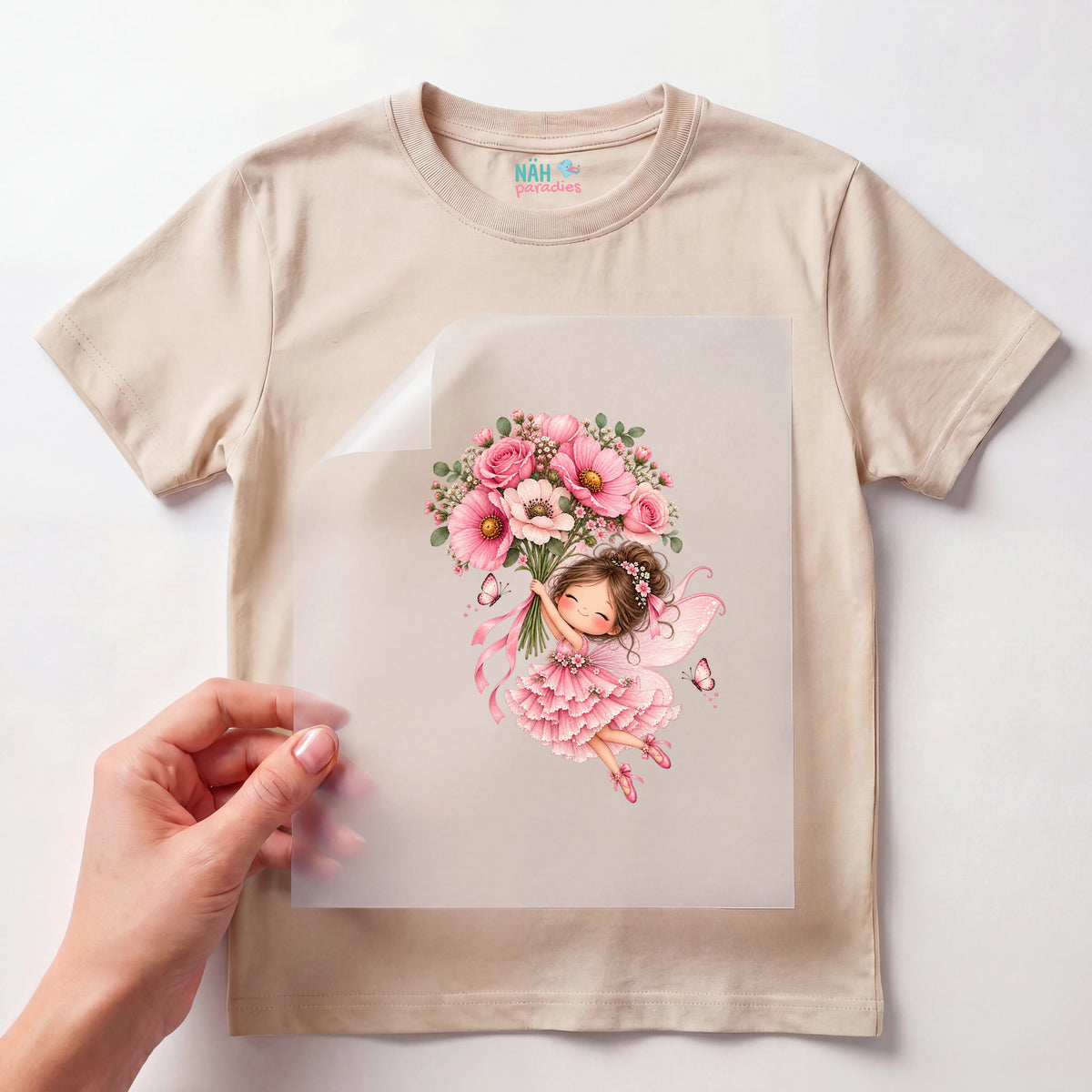 Bügelbild Fee mit Blumenstrauß