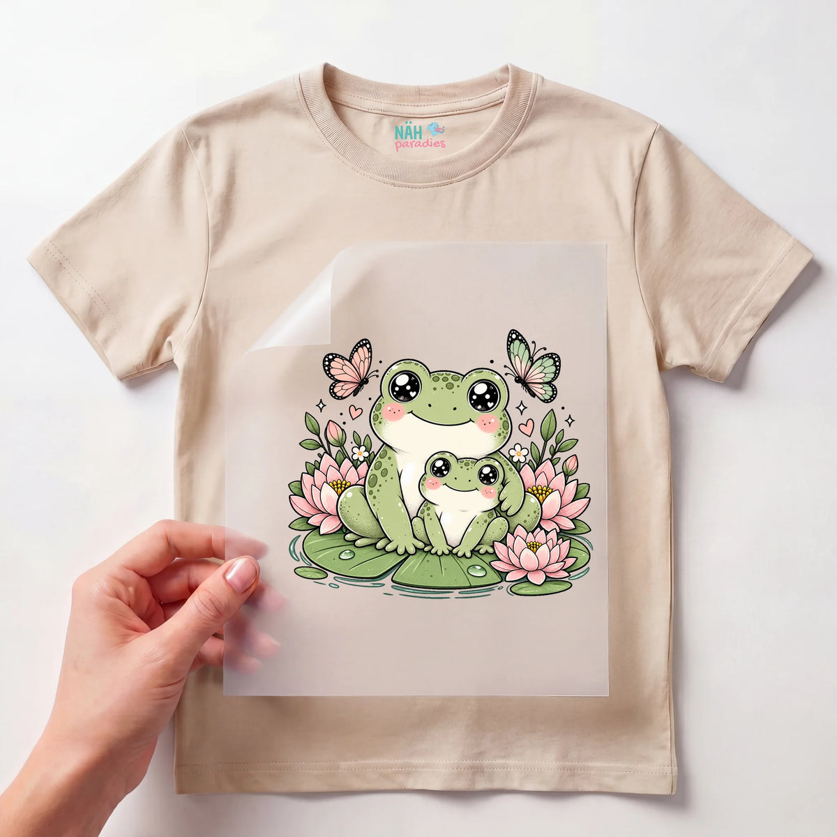 Bügelbild Frosch Mama mit Kind auf Seerose