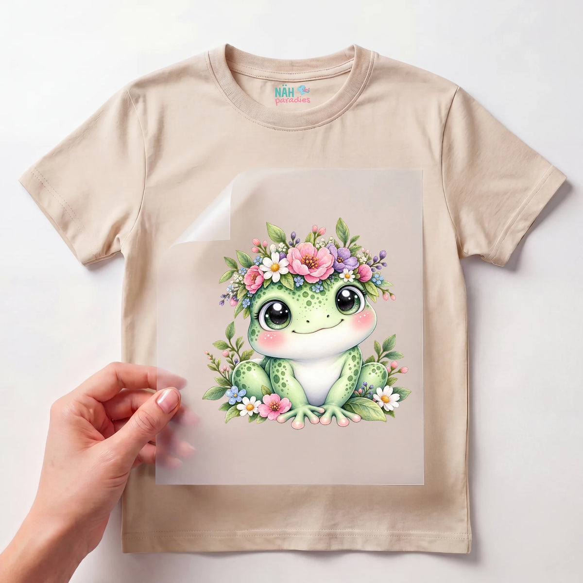 Bügelbild Frosch mit Blumenkranz