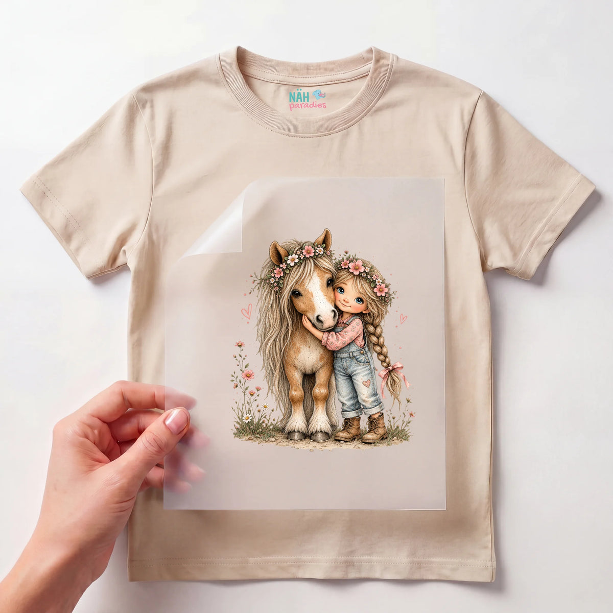 Bügelbild Mädchen mit Pferd und Blumen