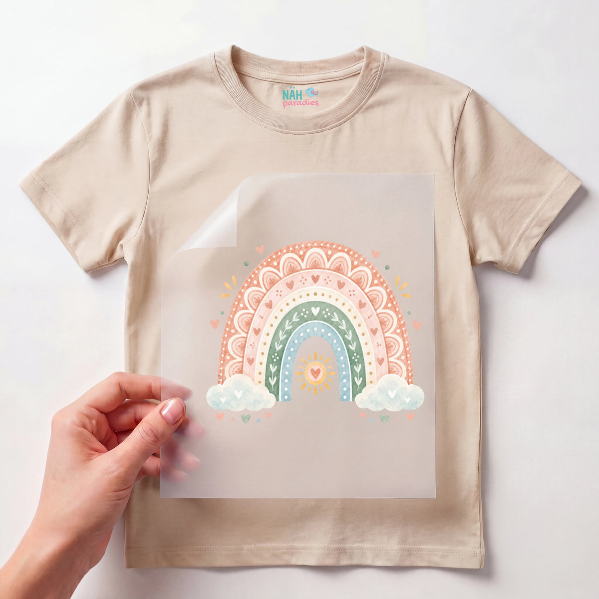 Bügelbild Regenbogen Boho Wolken