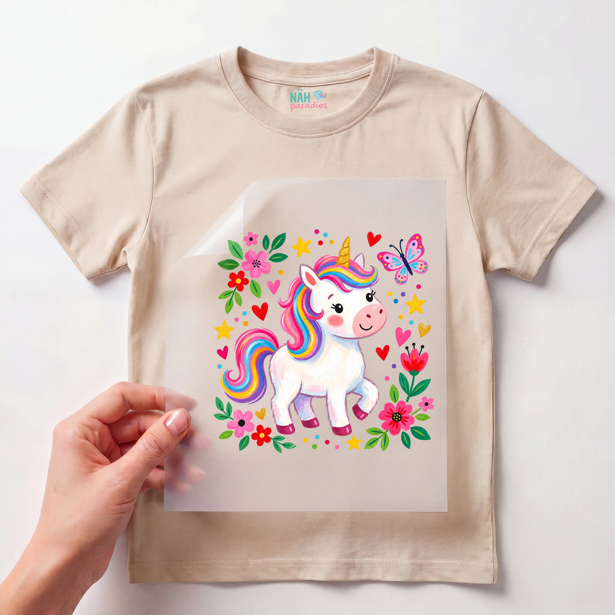Bügelbild Regenbogen Einhorn mit Blumen
