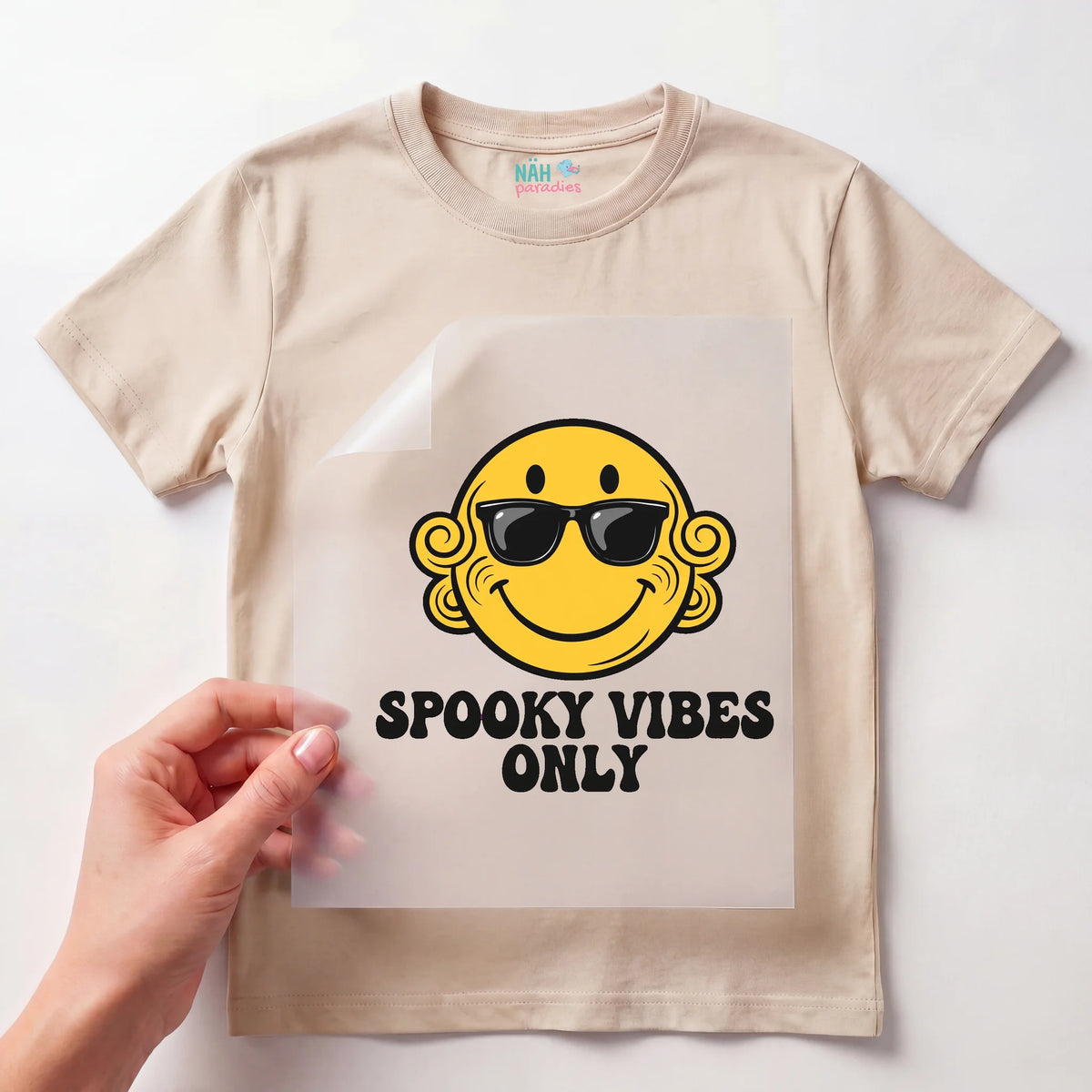 Bügelbild Spooky Vibes Only Smiley