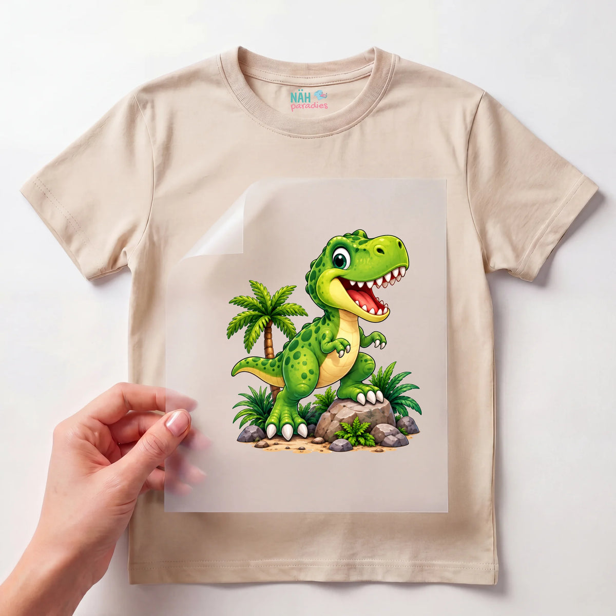 Bügelbild T-Rex Baby mit Palmen