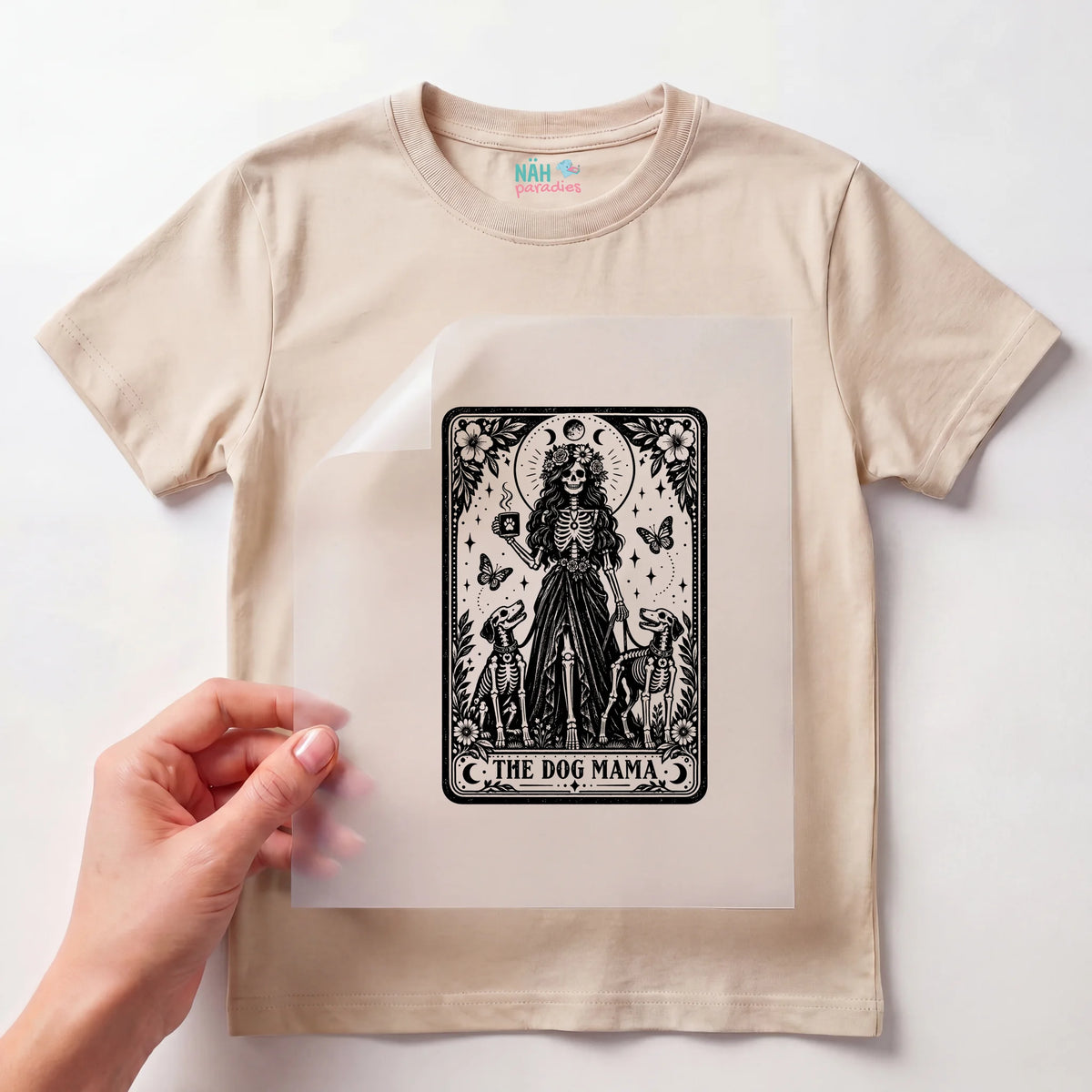 Bügelbild Tarotkarte The Dog Mama Skelett