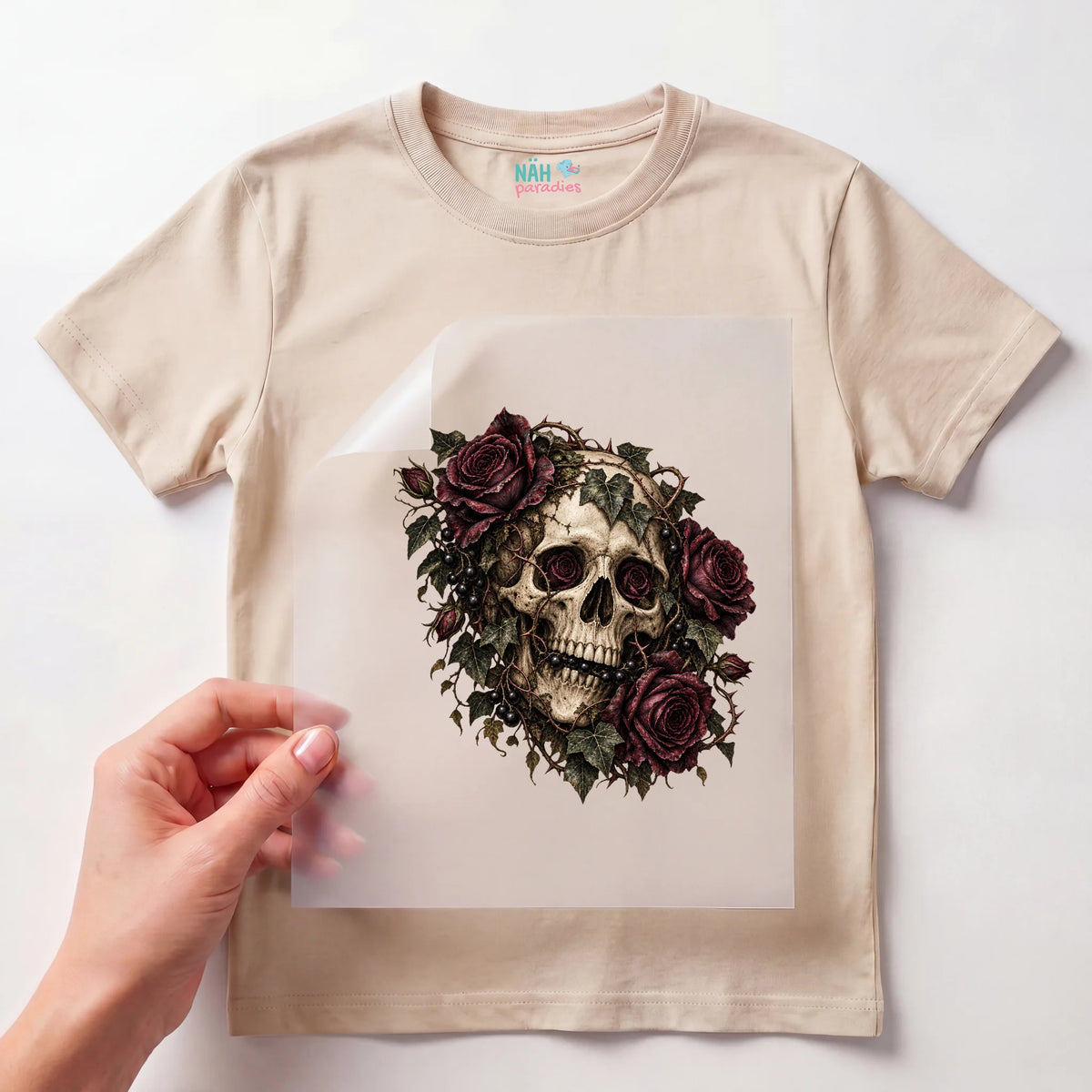 Bügelbild Totenkopf mit Rosen Bordeaux Gothic