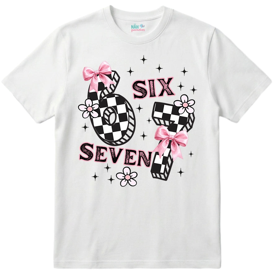 Six Seven Hände Schleifchen – Kinder T-Shirt mit Namen | 67 Meme personalisierbar